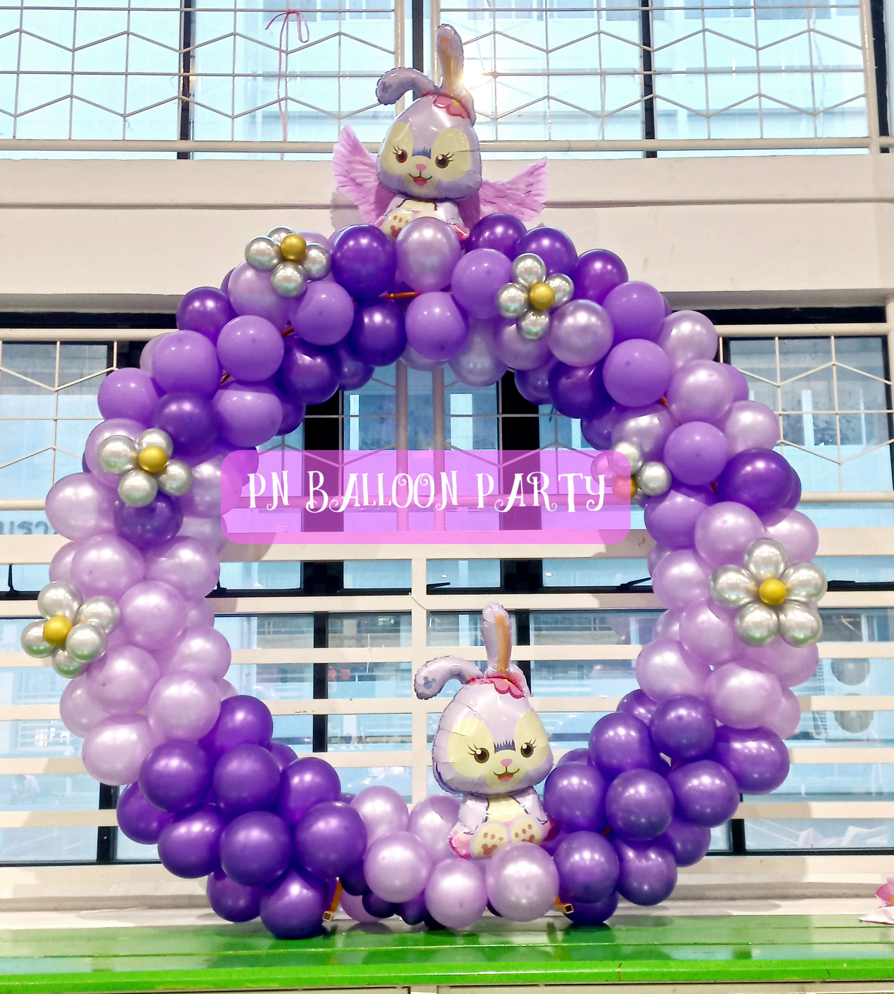 ซุ้มวงกลม Stella Lou กระต่ายสเตลล่าลู ขนาด 2 เมตร