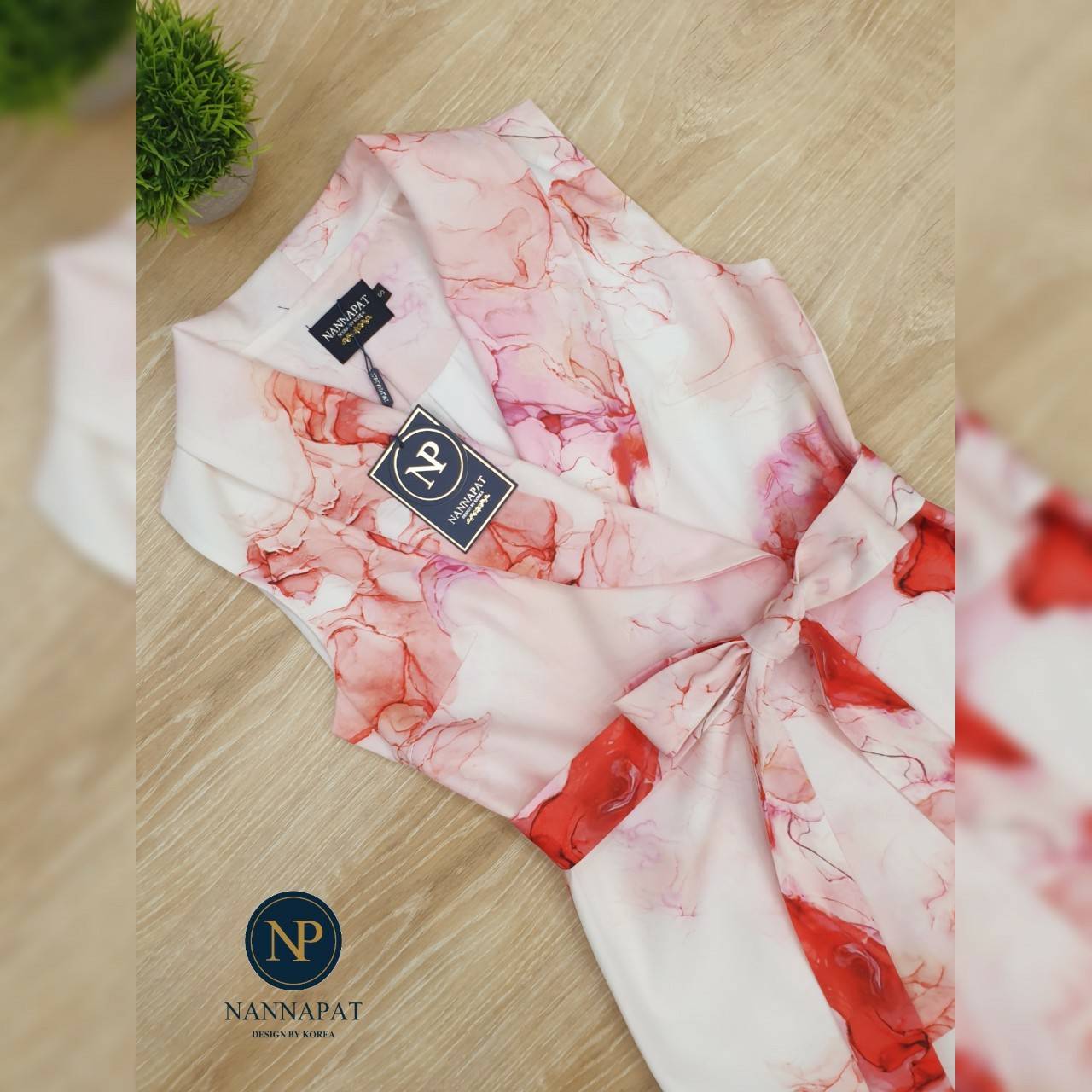 ตัวเสื้อแขนกุดคอปกกระดุมหน้า