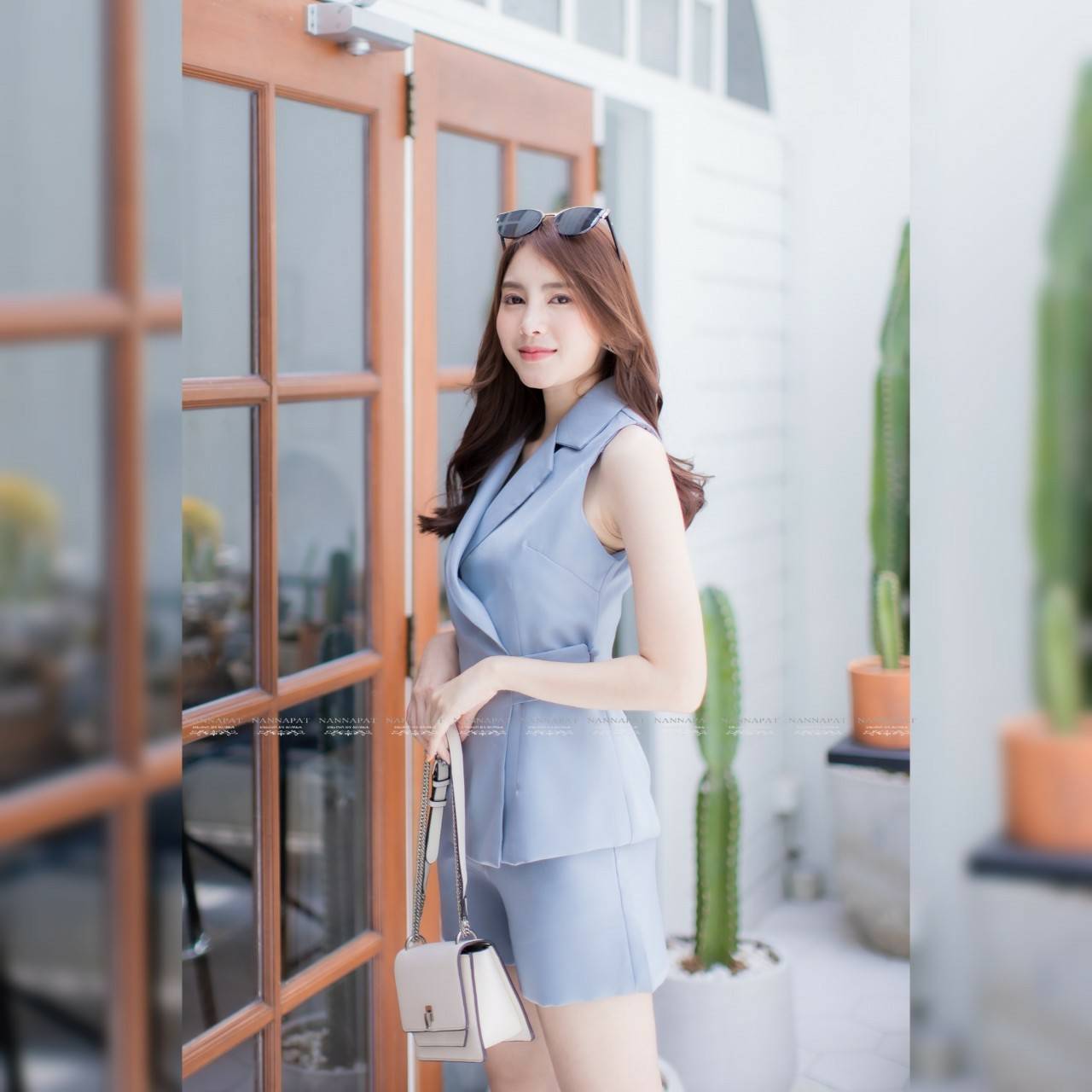 เสื้อกระดุมข้างกางเกงมีกระเป๋าข้าง