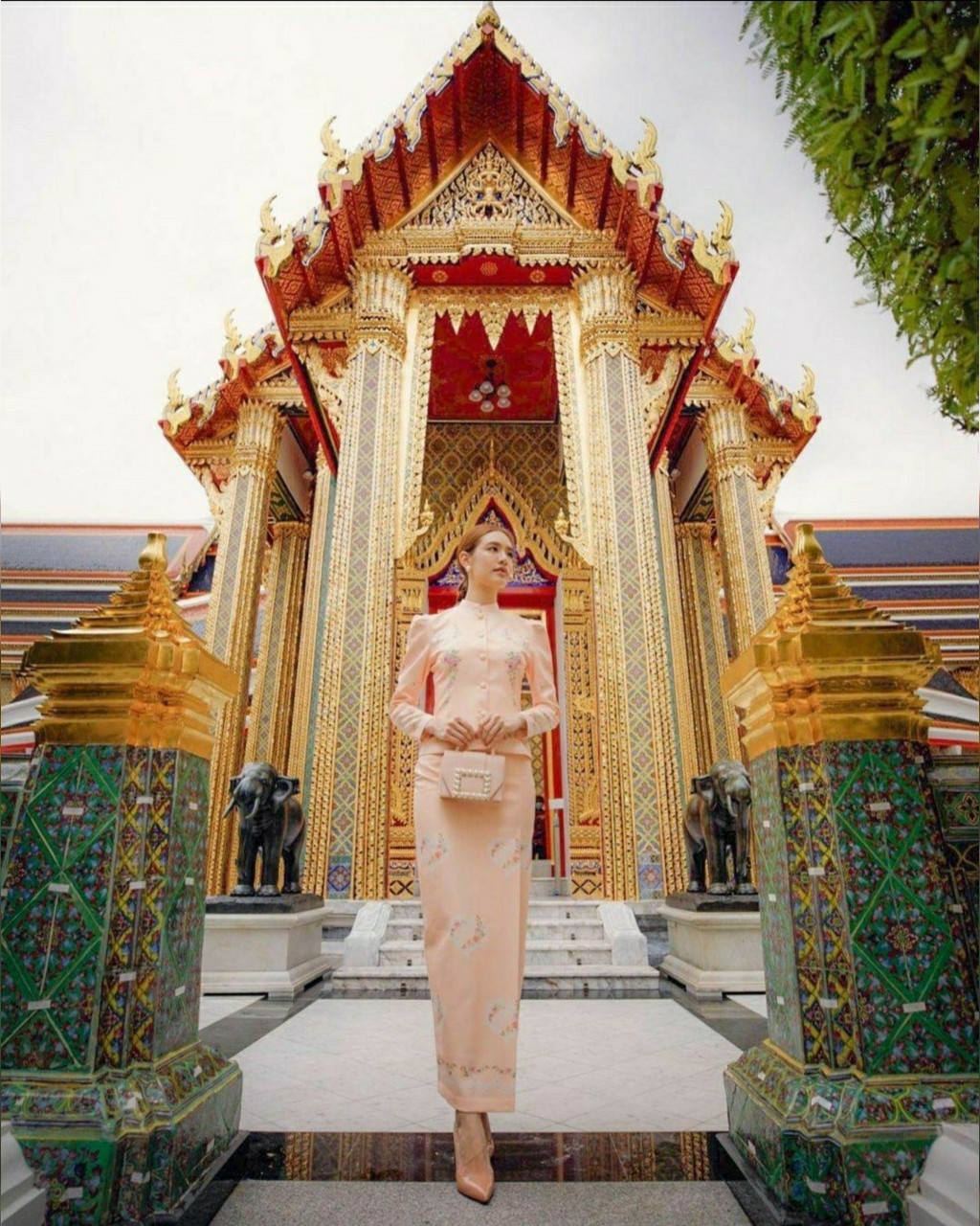 ผ้าสูทเนื้อนิ่มมีซับในทั้งชุด