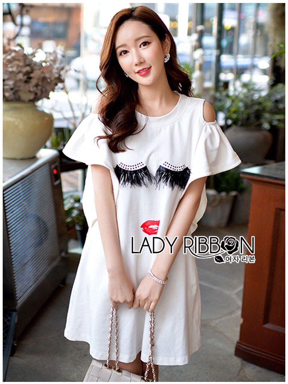 Lady Ribbon ขายส่ง LR04260516 🎀 Lady Ribbon's Made 🎀 Lady Kimberley Ruffle with Feather Lash Embroidered Jersey Cotton Dress