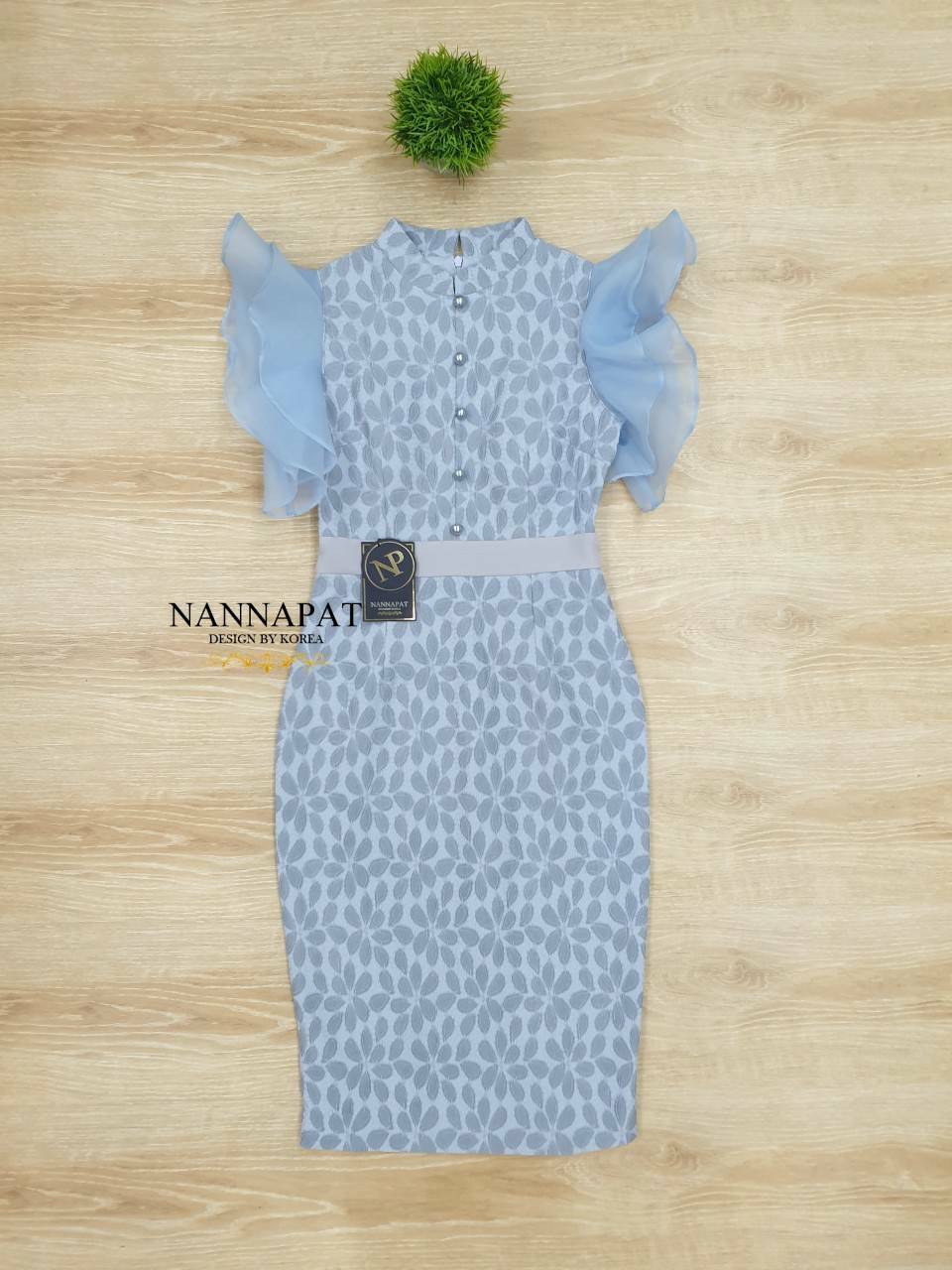 เดรสงานซิปหลังระบายแขน
