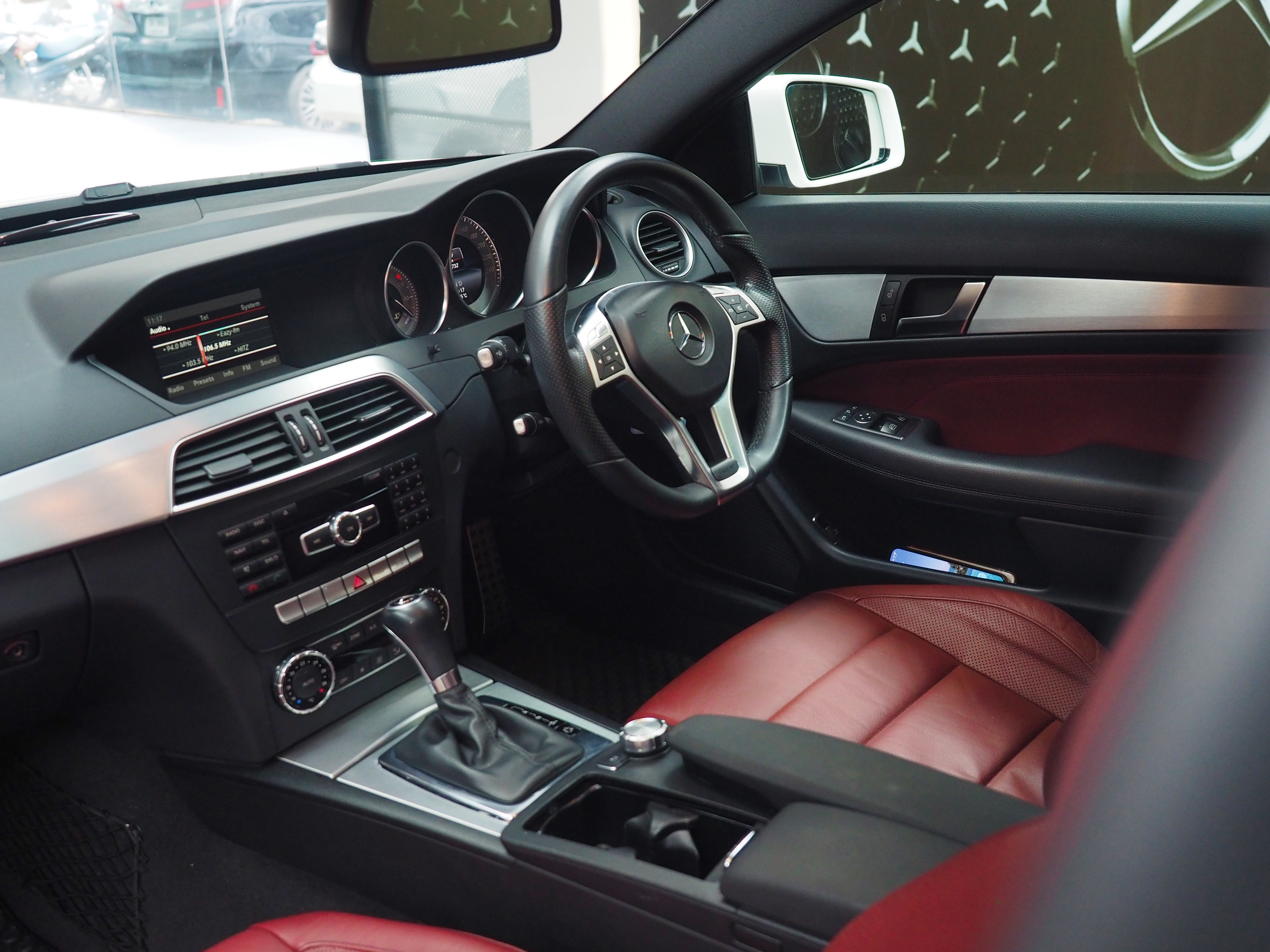 จองแล้ว C180 Coupe AMG W204