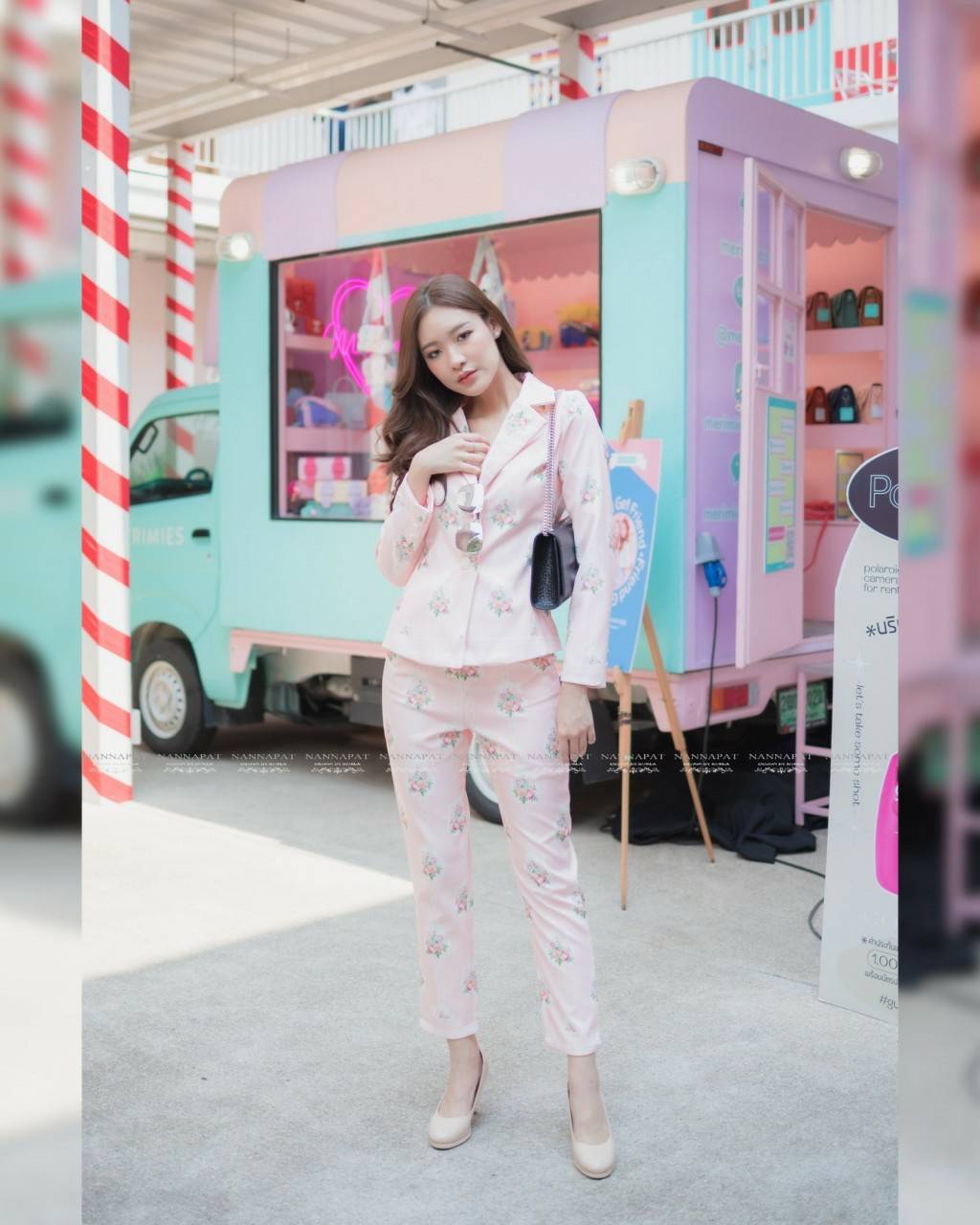 เสื้อสูทกระดุมหน้ากางเกงเข้ารูป