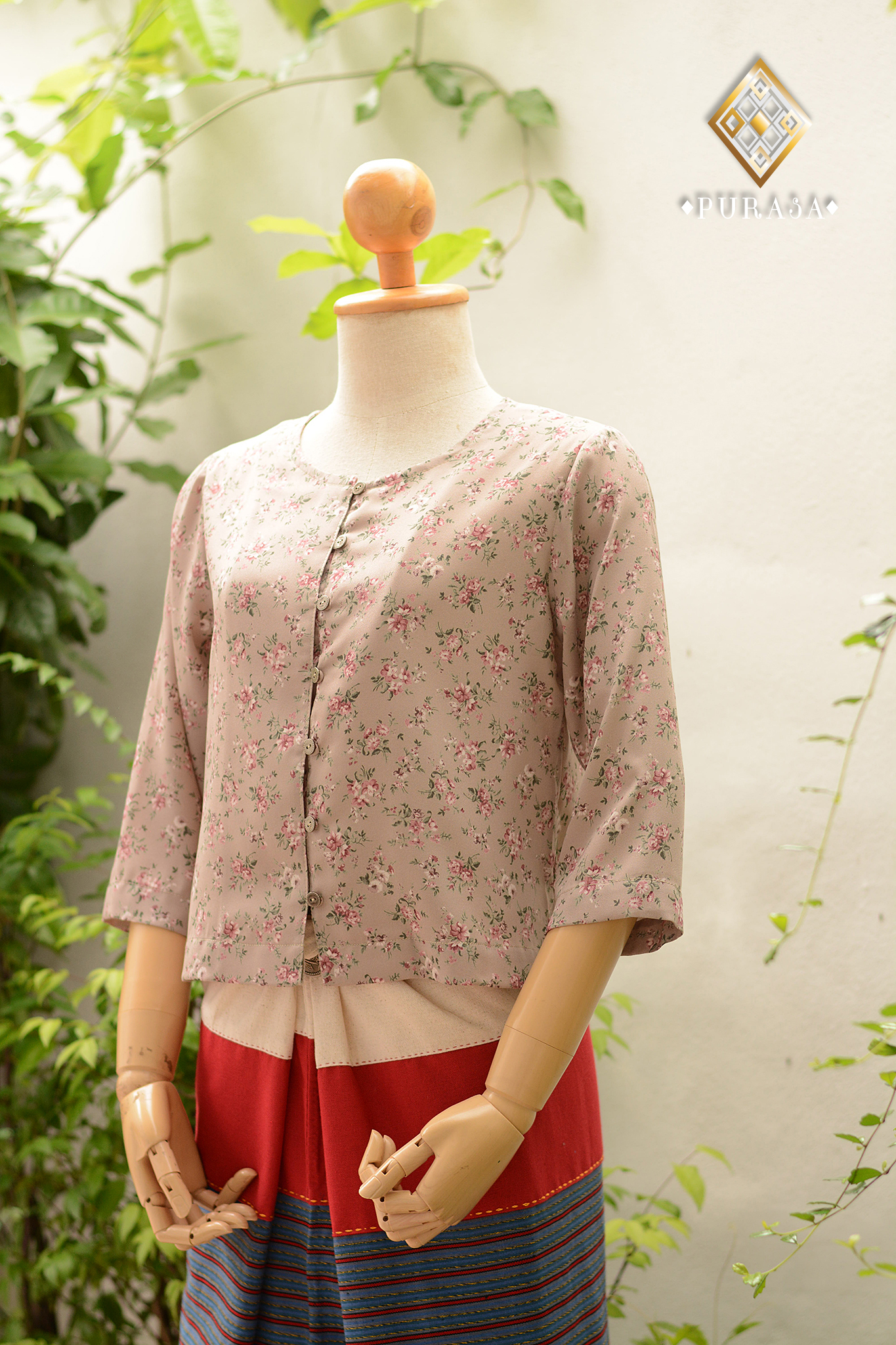 เสื้อลายดอก