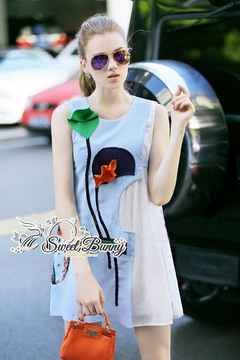 Lady Ribbon Online ขายส่งเสื้อผ้าออนไลน์พร้อมส่งของแท้ SW04220716 Sweet Bunny Present... Blue Floral Sleeveless Dress