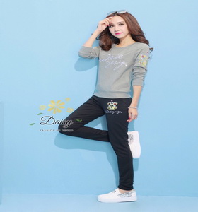 เสื้อผ้าแฟชั่นเกาหลีสวยๆชุดเซท 2 ชิ้น เสื้อแขนยาว++กางเกงขายาว