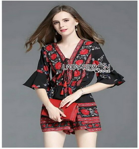 Modern Hippie Flower Printed Lady Ribbon Playsuit เพลย์สูท
