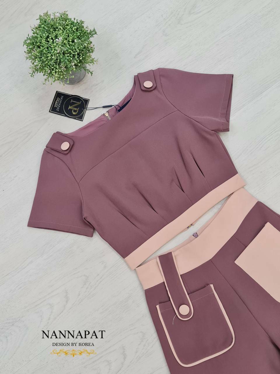 เสื้อซิปหลัง ดีไซส์เก๋จับจีบ