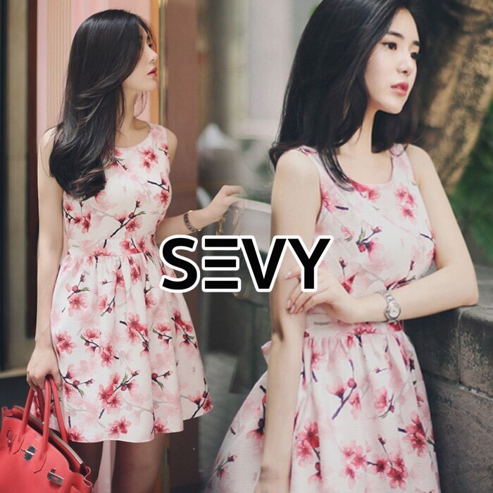 Dress ลายดอกแขนกุดเว้าหลังเซ็กซี่สุดๆ