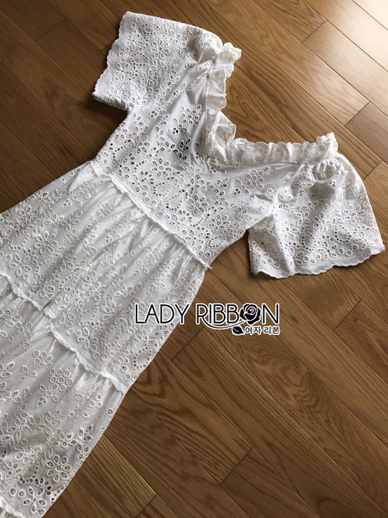 เดรสผ้าคอตตอนสีขาวฉลุลายตกแต่งระบายสไตล์คลาสสิก