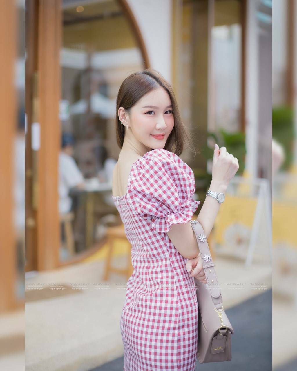 เดรส งานซิปหลัง