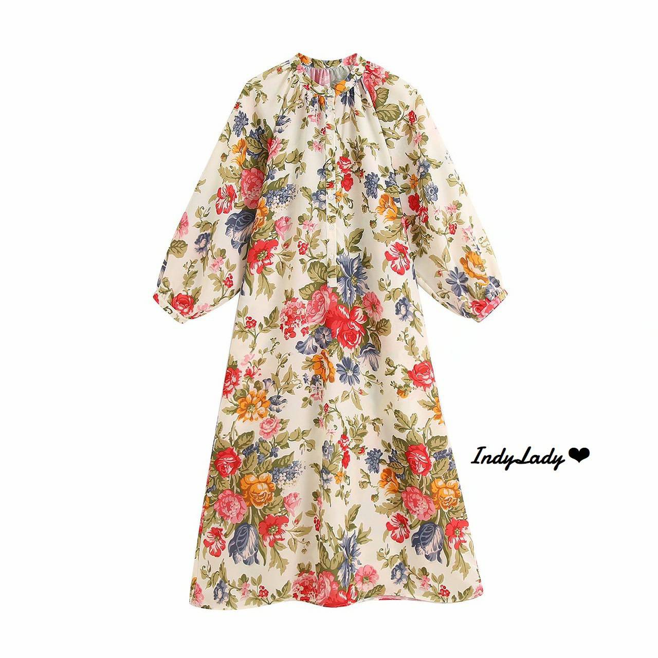 Maxi Dress แขนยาวทรงปล่อย