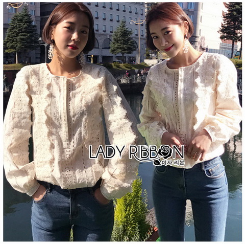 White Lace Blouse เสื้อแขนยาวผ้าลูกไม้สไตล์เบสิก