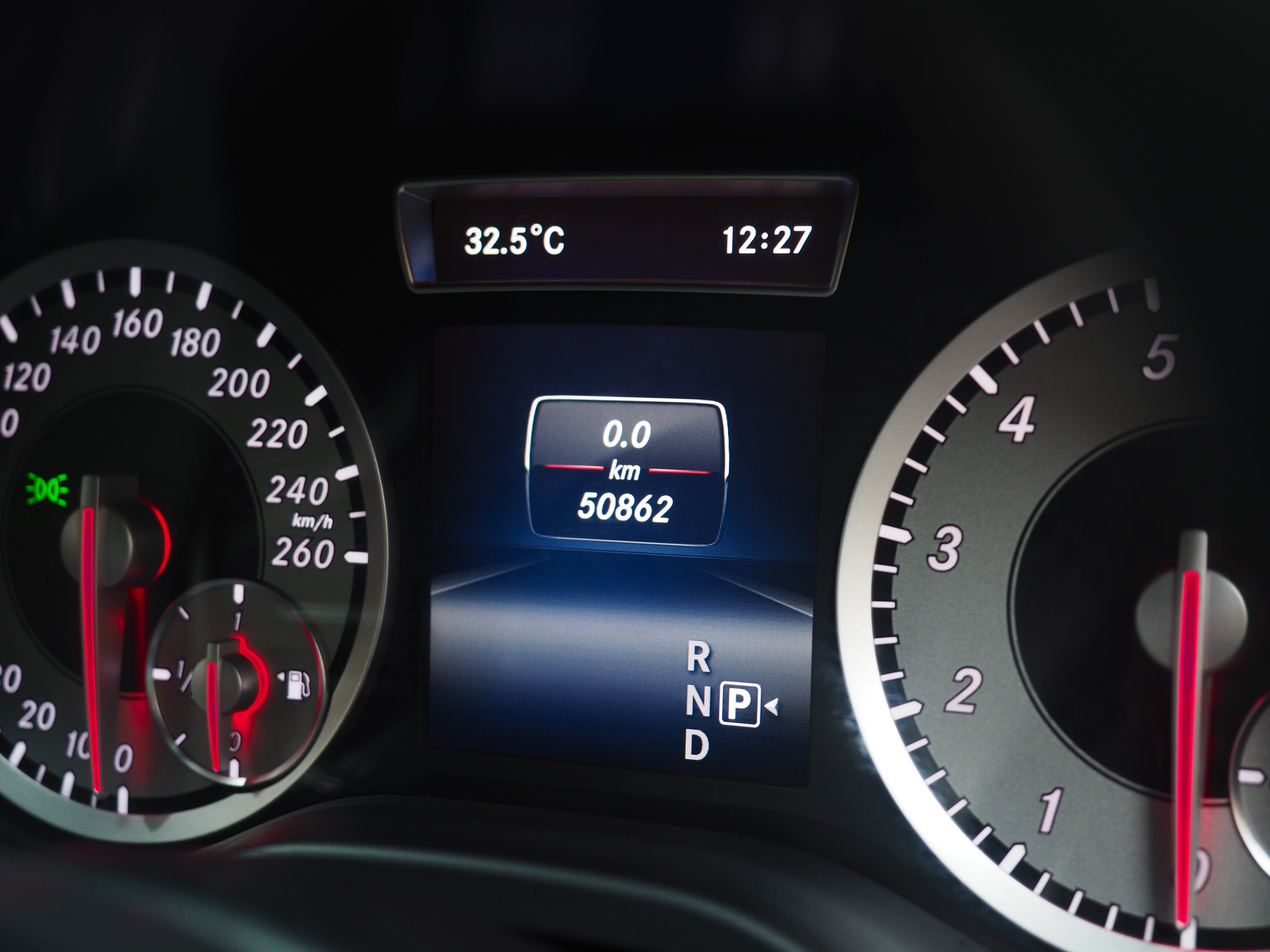 จองแล้ว A180 Urban W176