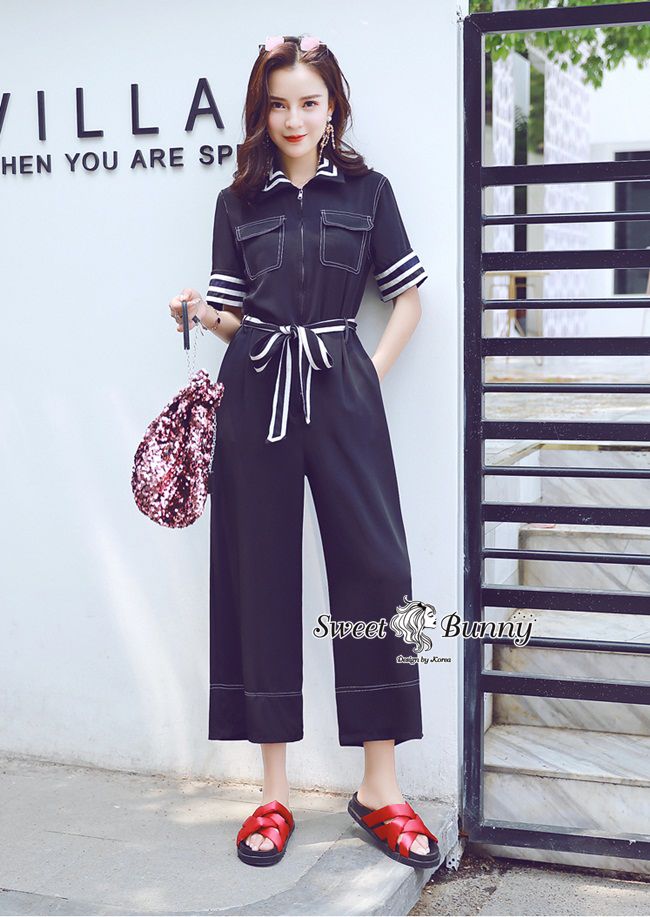 ผ้าสีพื้นเรียบเนื้อดีผ้านุ่มมีน้ำหนักเวลาใส่ทิ้งทรงสวย