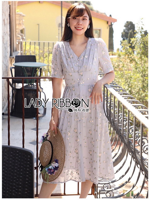 เดรสชิฟฟอนติดกระดุมปักลายดอกไม้