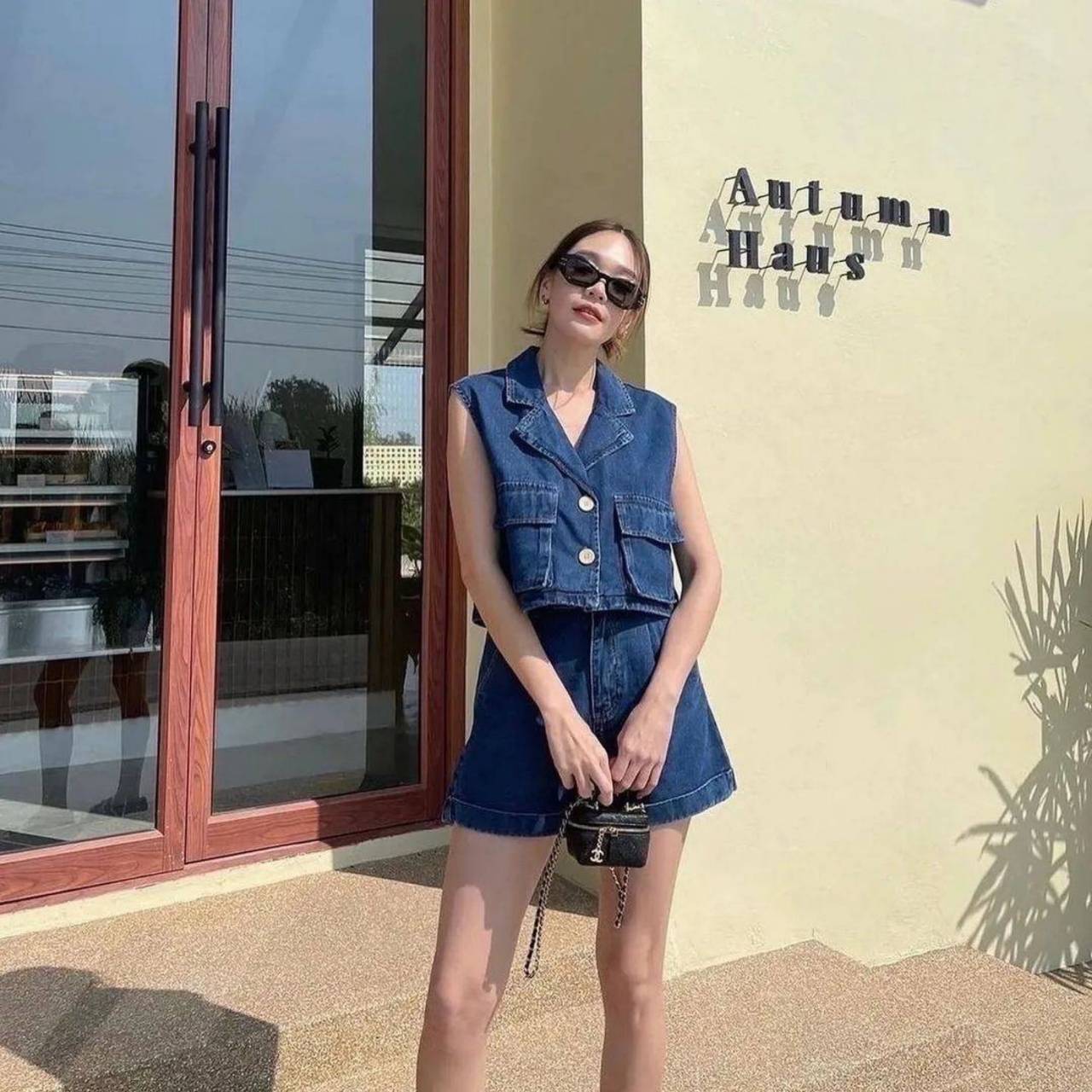 เซทยีนส์เสื้อแขนกุดกระดุมหน้า