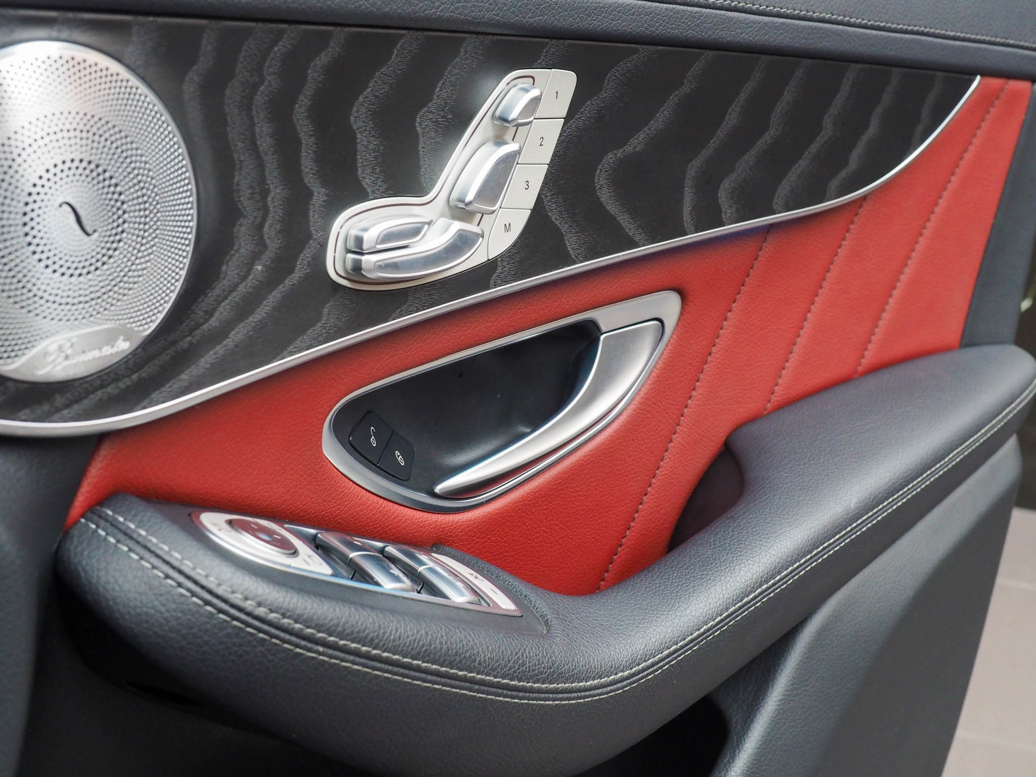 จองแล้ว GLC43 AMG Coupe 4Matic W253