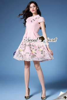 Lady Ribbon Online ขายส่งเสื้อผ้าแฟชั่นเกาหลี เสื้อผ้า Seoul Secret SS06080816 Seoul Secret Say's... Blossom Girly Stickly Dress