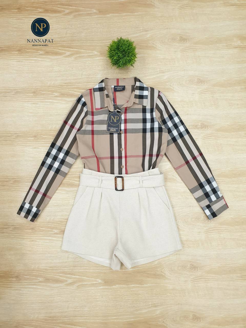 3ชิ้นเสื้อคอปกกระดุมหน้า ลายบลูเบอรี่