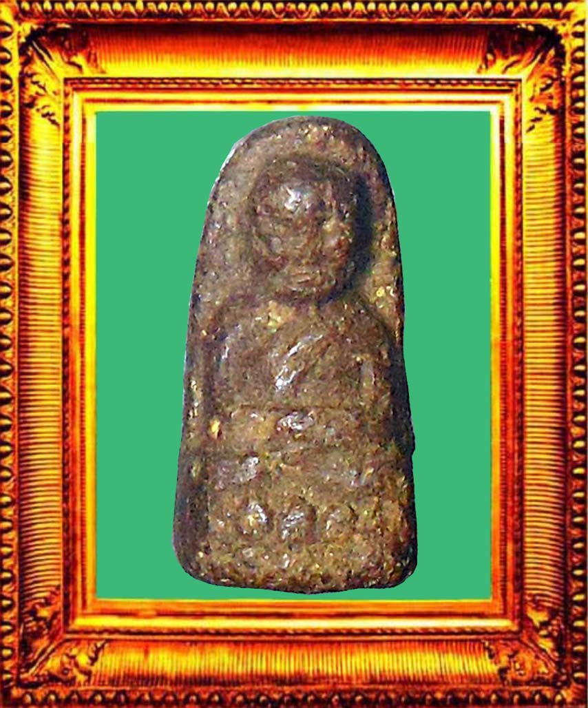 พระหลวงปู่ทวดเนื้อว่านพิมพ์พระรอด องค์ที่ 3
