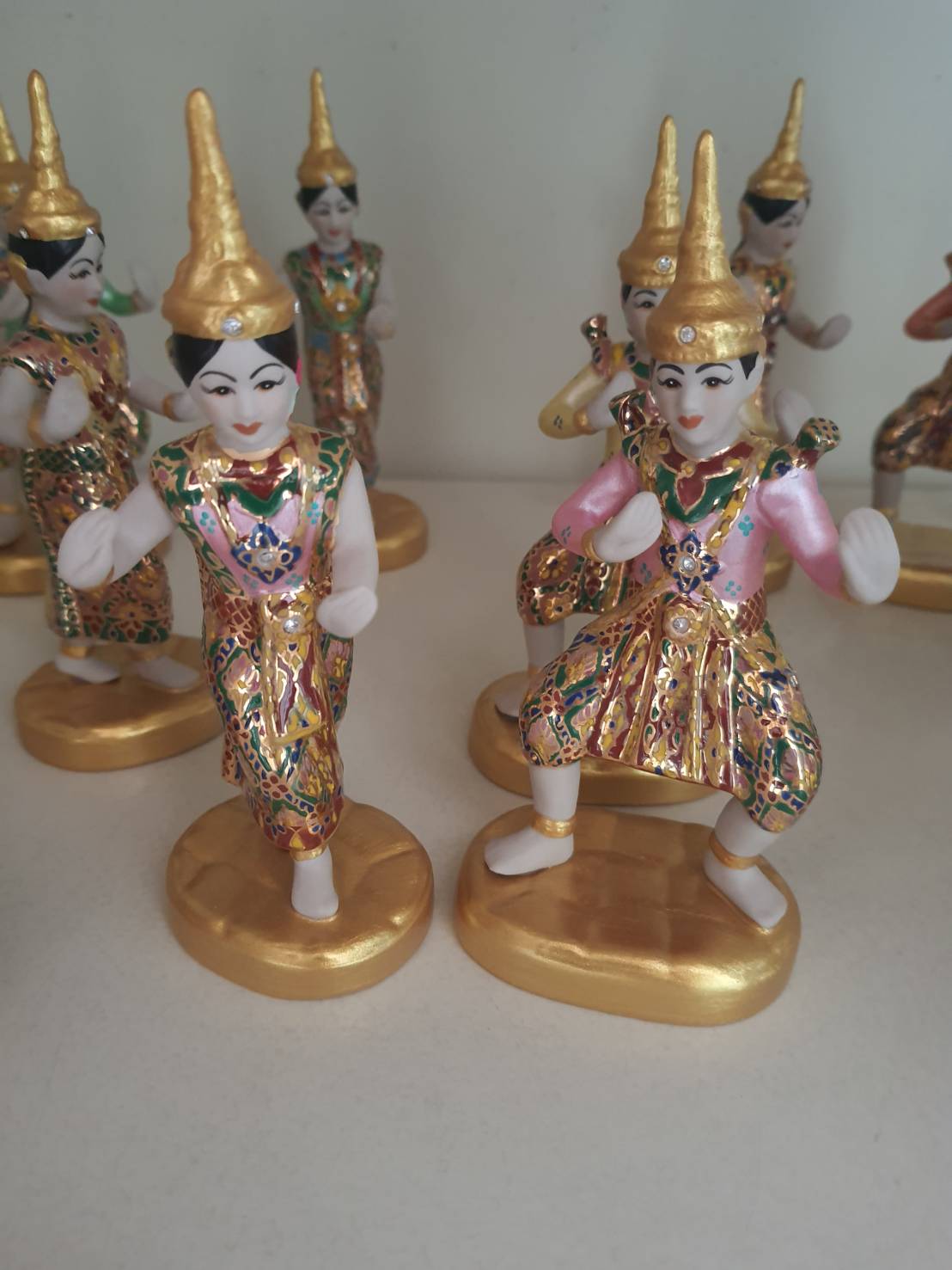 ตุ๊กตาละครรำคู่ละ