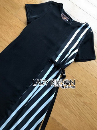 Lady Ribbon Black Dress เดรสสีดำลายทาง