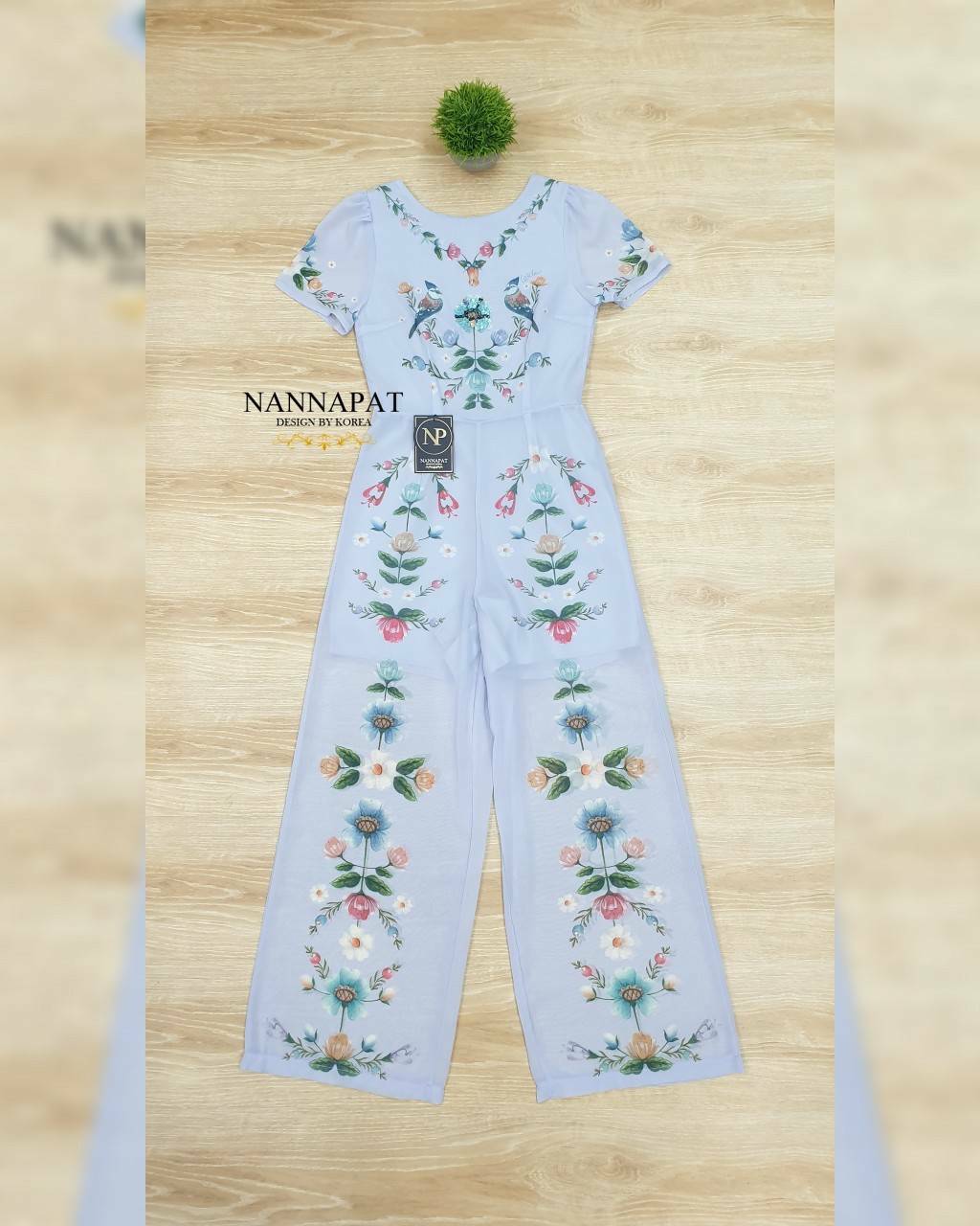 จั้มสูทงานซิปหลัง งานลวดลายคมชัด