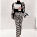 Chic Black and White Lady Ribbon Checked Suit