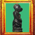 ลิงจับหลักหลวงพ่อดิ่งวัดบางวัว ตัวที่ 2