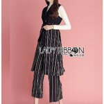 เซตสูทสีดำและกางเกงลายทาง