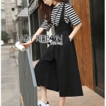 Lady Ribbon Online เสื้อผ้า ออนไลน์ LR05130616 🎀 Lady Ribbon's Made 🎀 Lady Alicia Striped and Laser-Cut T-Shirt and Black Overall Set