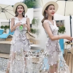 แม็กซี่เดรสสวยหรู ลุคสาวแฟชั่นนิสตร้า