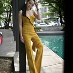 จั้มสูทกางเกงขายาวซีทูสีเหลือง