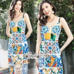 เดรสทรงสายเดี่ยวนะคะเปิดด้านหลังเซ็กซี่มาก