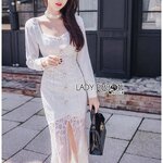 เดรสยาวปักลูกไม้สุดปัง