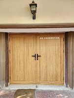 เปลี่ยนประตูบ้านเดิมให้เป็นประตูบานเปิดอลูมิเนียมลายไม้กันน้ำกันแมลง100%สวยงาม ทนทาน ปลวกไม่กิน