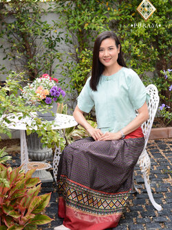 ผ้าซิ่นตีนจก