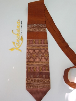 เน็คไทผ้าไหมลายจก