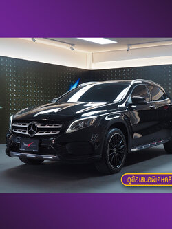 จองแล้ว GLA250 AMG Dynamic W156
