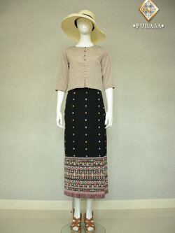 เสื้อลายดอก