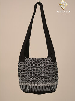 ย่ามตีนจก