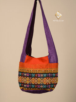 ย่ามตีนจกกิ้นทอโบราณ