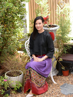 ผ้าซิ่นตีนจก