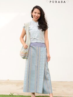 เสื้อลูกไม้ฉลุลาย