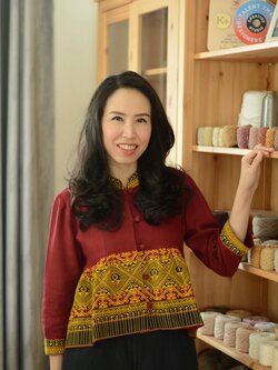 เสื้อแต่งจก