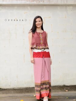 ผ้าซิ่นตีนจก