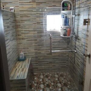 ติดตั้งกระจกเทมเปอร์กั้นห้องน้ำแยกเป็นบริเวณเปียกแห้ง