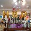 ช่อลูกโป่งวันเกิดสีมุกและตัวอักษร HBD และชื่อ